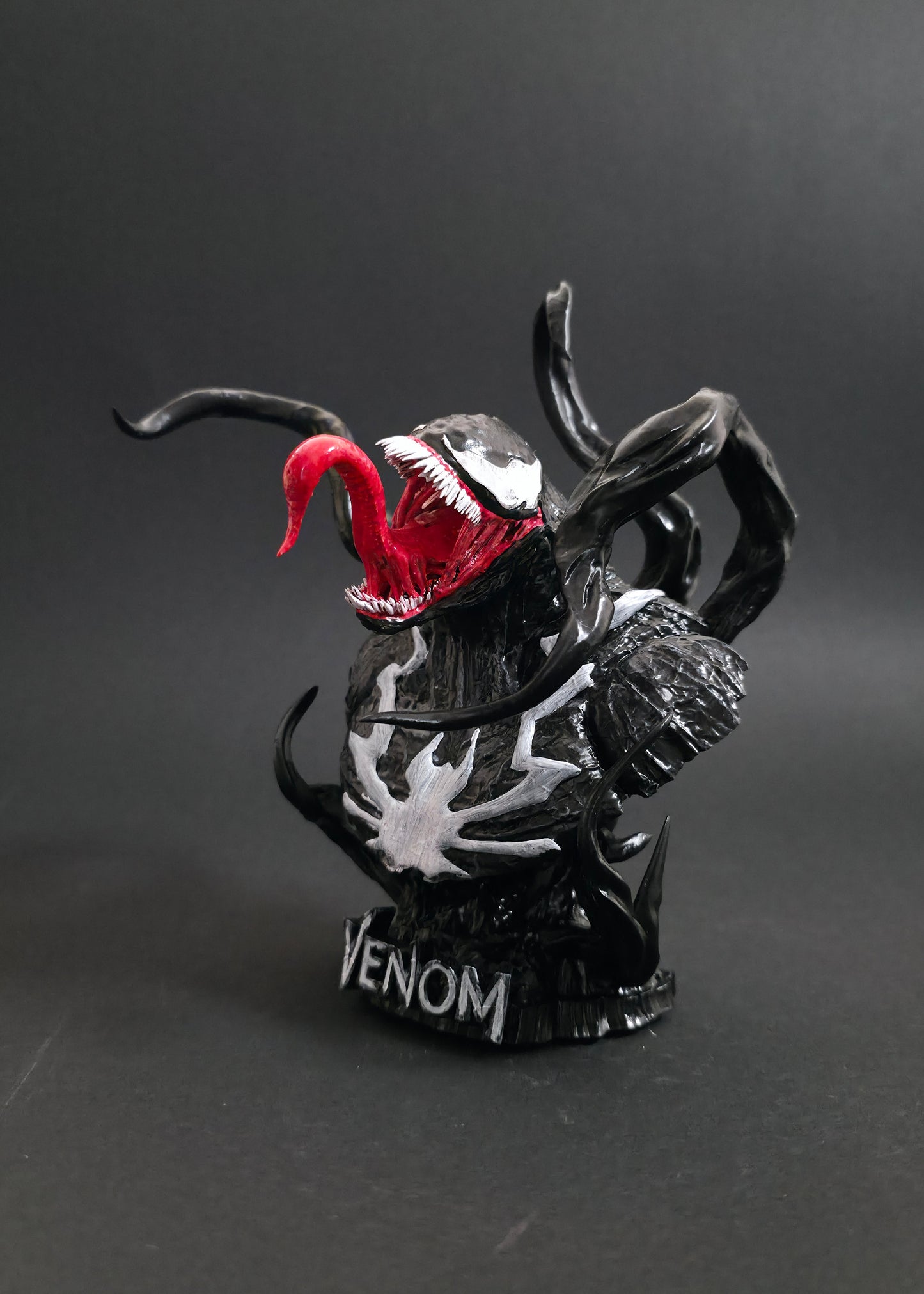 Venom Bust