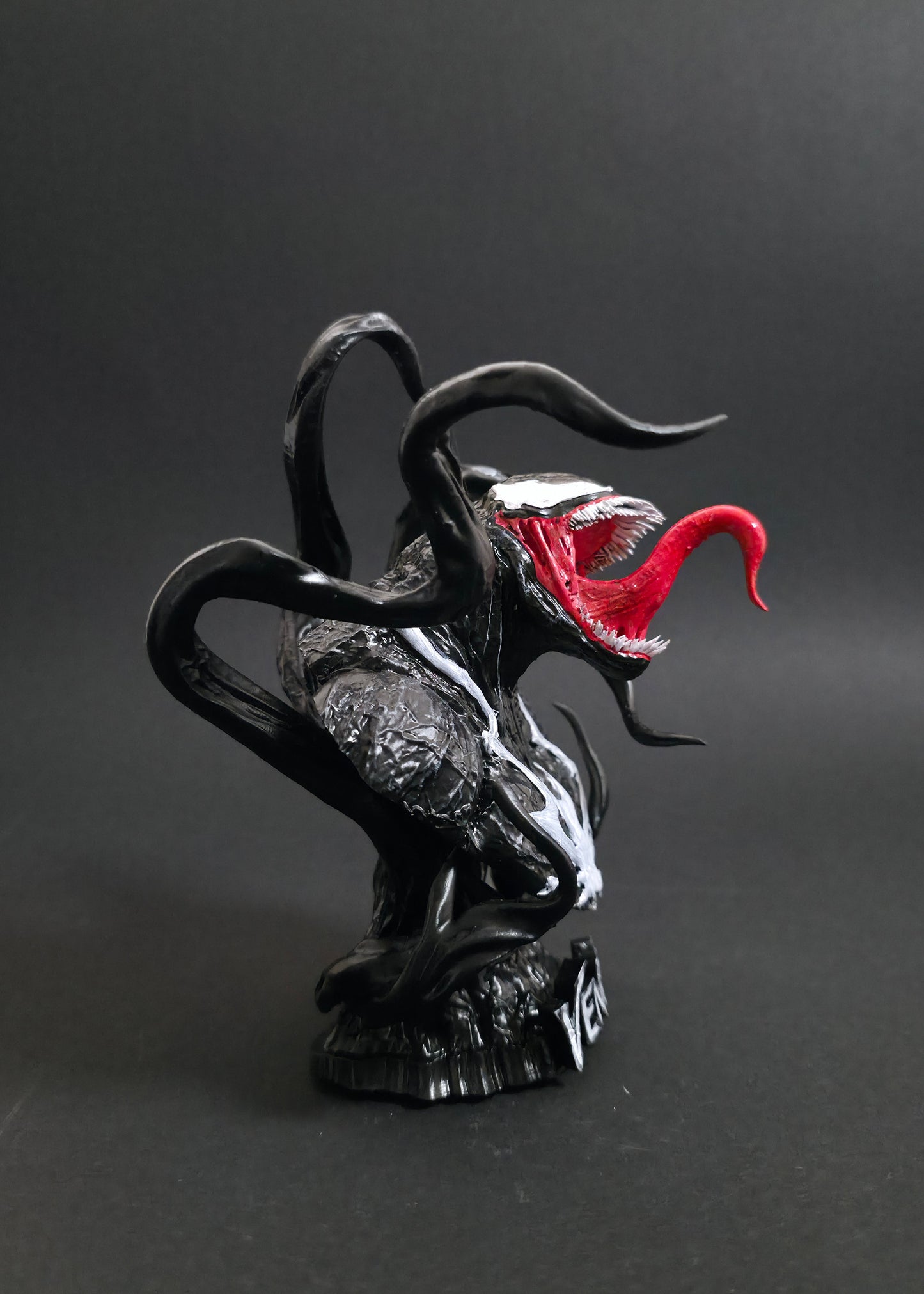 Venom Bust